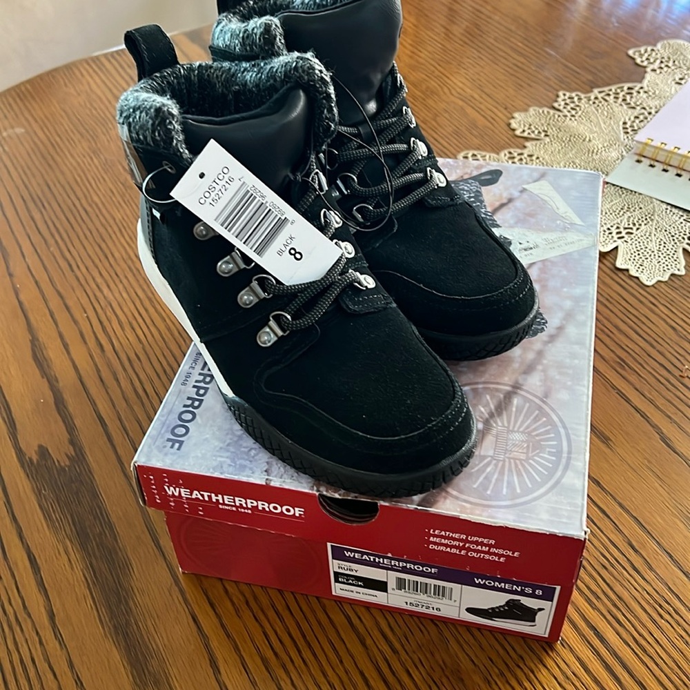 Women’s boots